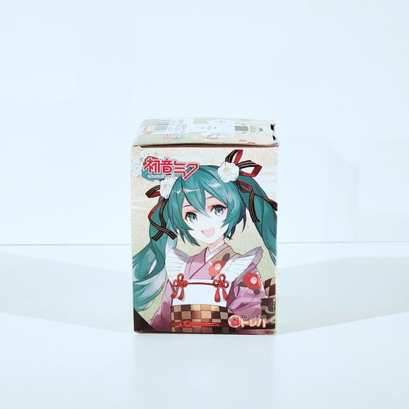 Hatsune Miku & Megurine Luka Tea Cup Toreba Exclusive Japan 9.7cm - Picture 3 of 6